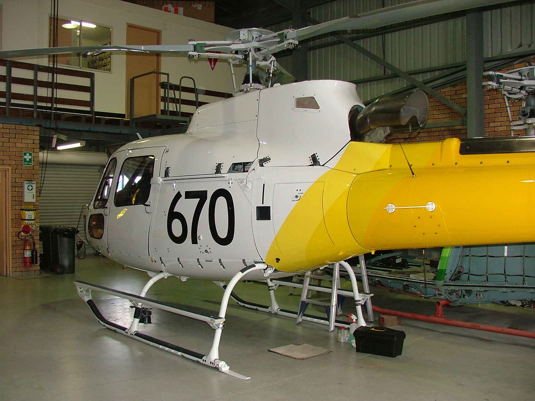 AIRBUS HELICOPTERS AS350